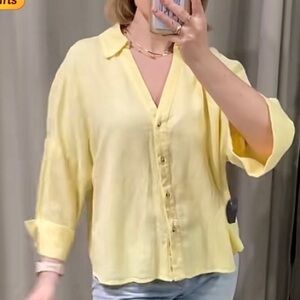 Zara NWT Butter Yellow Button-Down Vneck Linen blouse size XL